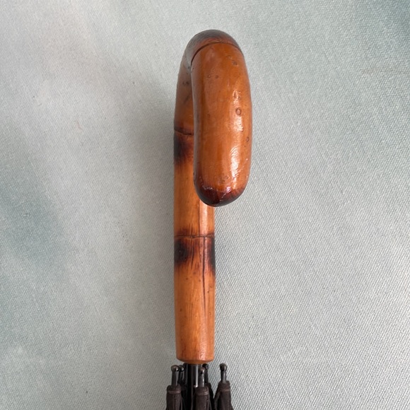Vintage Umbrella Parasol Wooden Handle - Picture 4 of 10